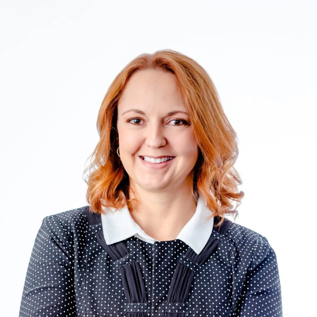 Kathy Kempff Headshot