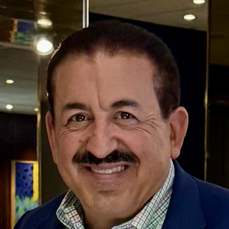 Louis Murad Headshot