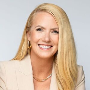 Suzanne Stone Headshot